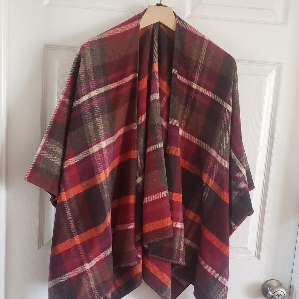 Wool poncho